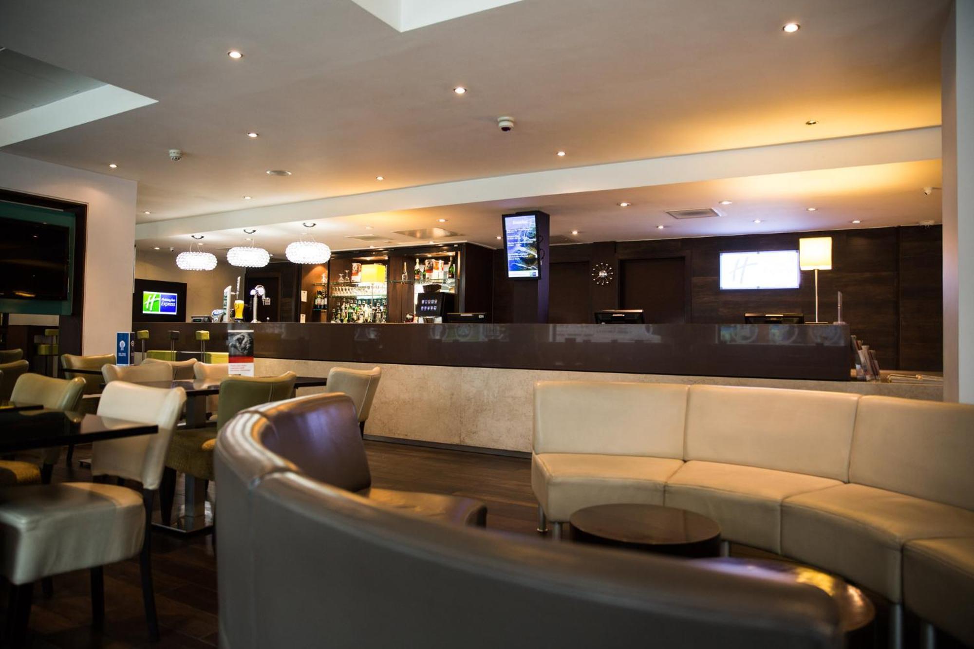 Express Stratford By Ihg